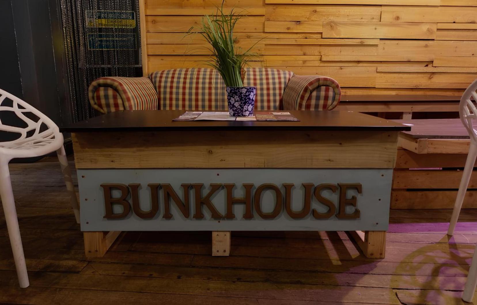Ostello Bunkhouse Cardiff Esterno foto